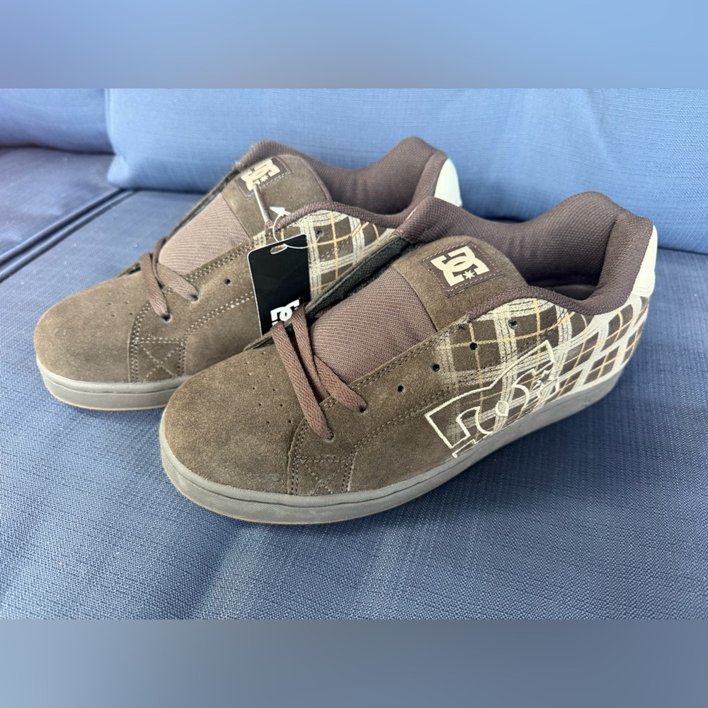 DC Skate Shoes Character sz 9.0 NEW in BOX